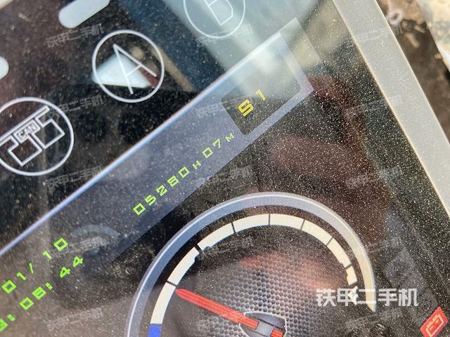 小時(shí)表(駕駛室部分) 小時(shí)表(駕駛室部分)
