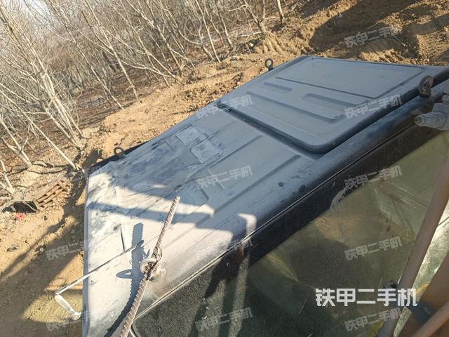 駕駛室頂部俯視(上車部件) 駕駛室頂部俯視(上車部件)