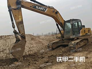 三一重工SY215C挖掘機(jī)