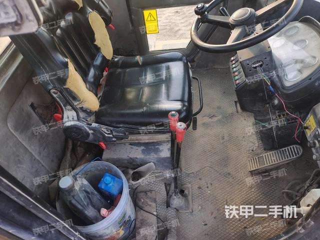 后窗玻璃角標(biāo) （駕駛室部分）