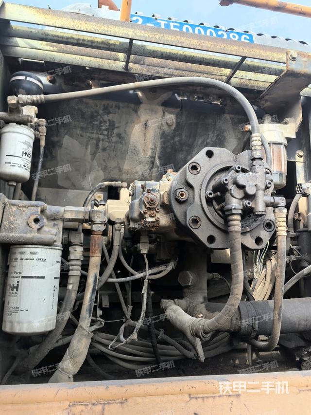 液壓泵室（大件艙室）