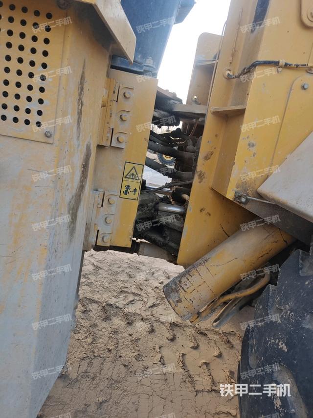 發(fā)動機(jī)側(cè)面1（動力系統(tǒng)）