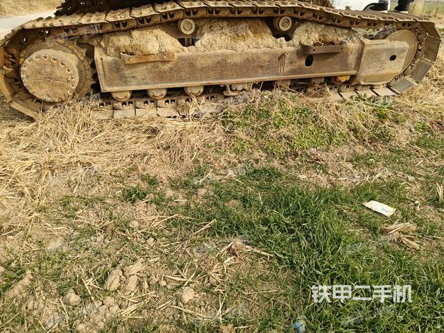 左側(cè)行走馬達(dá)蓋板（行走機(jī)構(gòu)）