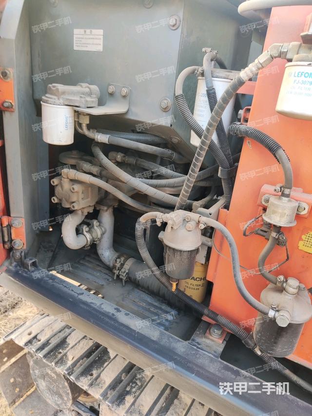 液壓泵室(大件艙室) 液壓泵室(大件艙室)