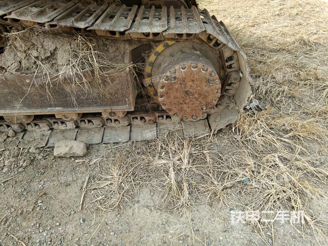 右驅(qū)動(dòng)輪（行走機(jī)構(gòu)）