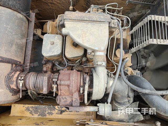 发动机整体俯视（整机外观）