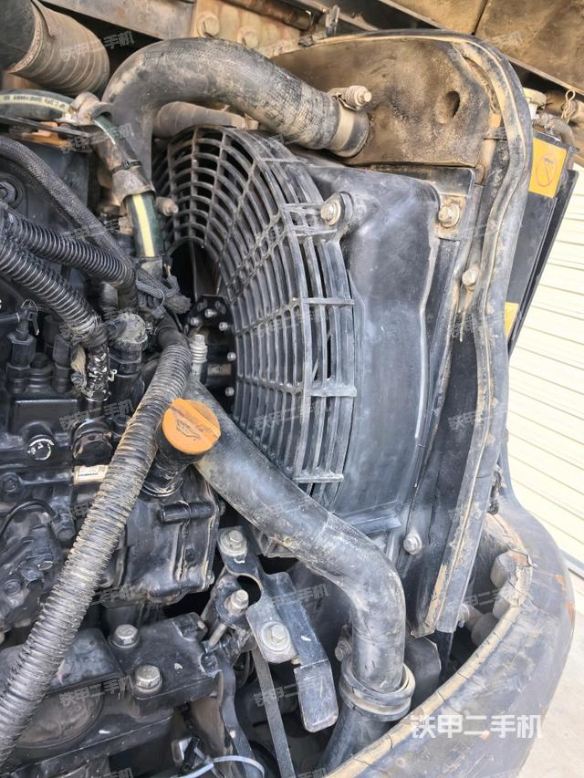 水箱+風(fēng)扇特寫(上車部件) 水箱+風(fēng)扇特寫(上車部件)