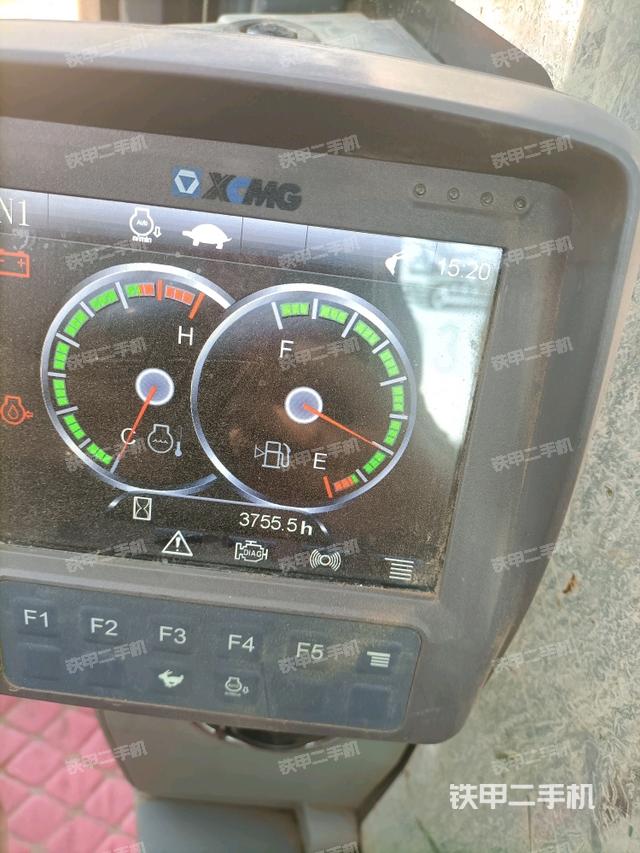 小時(shí)表(駕駛室部分) 小時(shí)表(駕駛室部分)