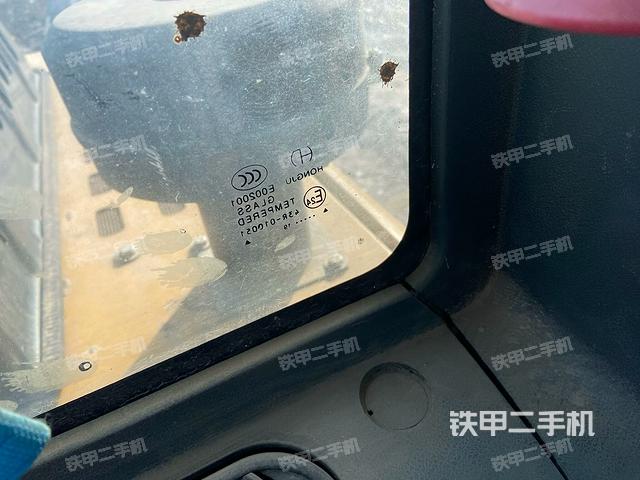 后窗玻璃角標(biāo)(駕駛室部分) 后窗玻璃角標(biāo)(駕駛室部分)