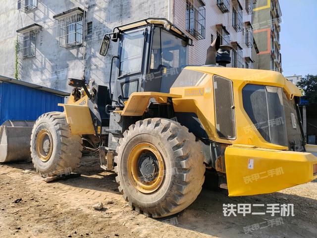 左后45°(整機外觀) 左后45°(整機外觀)