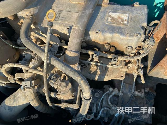 氣門室蓋螺絲特寫(上車部件) 氣門室蓋螺絲特寫(上車部件)