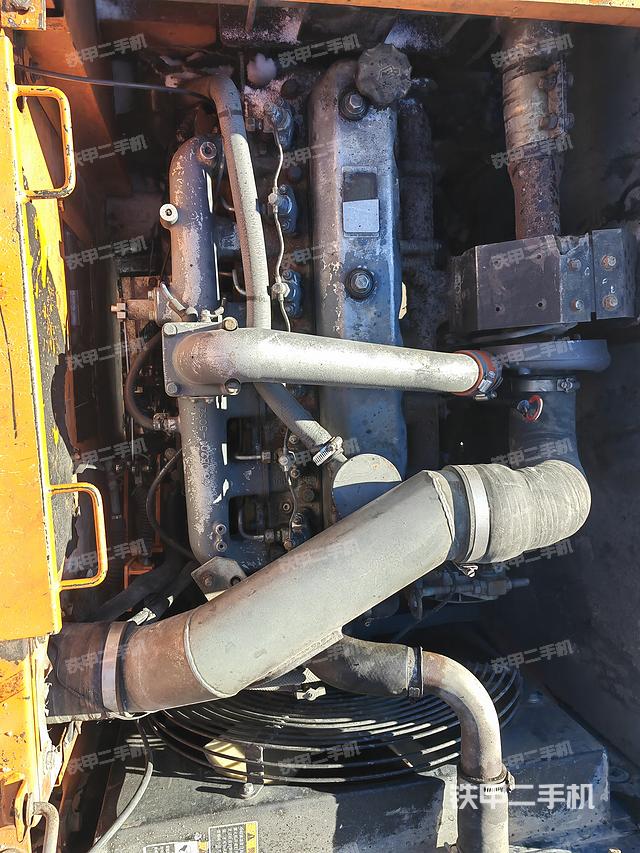 发动机整体俯视（整机外观）