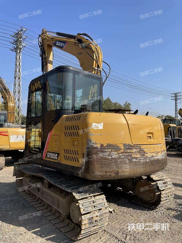 左后45(整機(jī)外觀) 左后45(整機(jī)外觀)