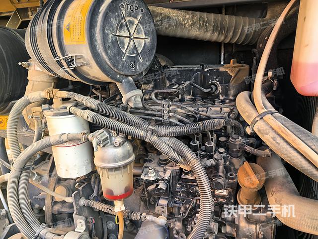 发动机整体俯视（整机外观）