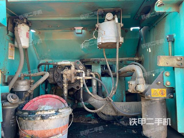 液壓泵室(大件艙室) 液壓泵室(大件艙室)