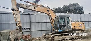 上?，F(xiàn)代R215-7C挖掘機(jī)實(shí)拍圖片