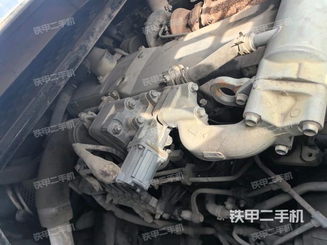 氣門室蓋螺絲特寫（上車部件）