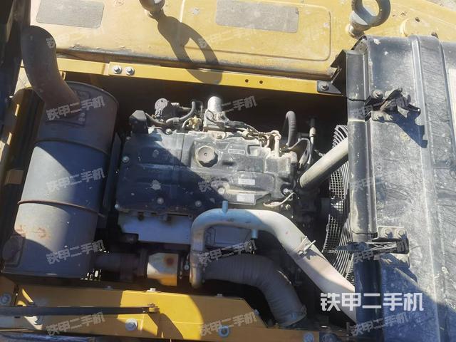 發(fā)動機室(上車部件) 發(fā)動機室(上車部件)