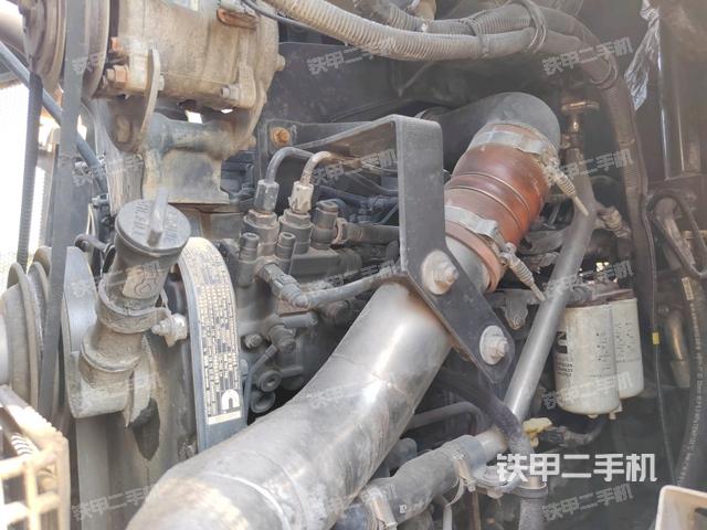 散熱器正面（動(dòng)力系統(tǒng)）