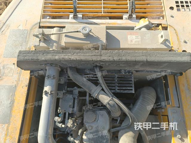 水箱+風(fēng)扇特寫(上車部件) 水箱+風(fēng)扇特寫(上車部件)