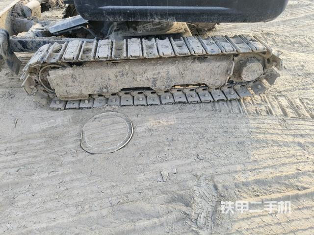 左側(cè)履帶整體?（行走機(jī)構(gòu)）