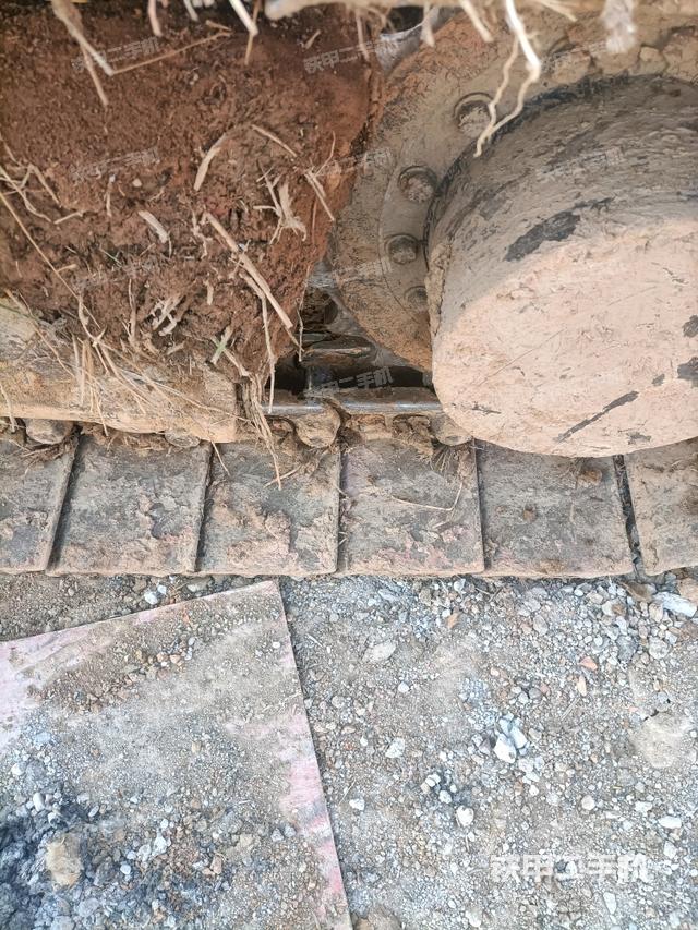 右驅(qū)動(dòng)輪(行走機(jī)構(gòu)) 右驅(qū)動(dòng)輪(行走機(jī)構(gòu))