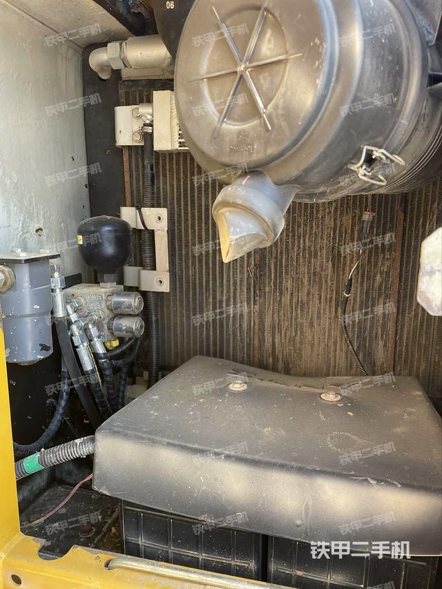 散熱器室(大件艙室) 散熱器室(大件艙室)