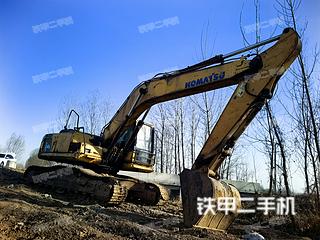 菏澤小松PC220-8挖掘機實拍圖片