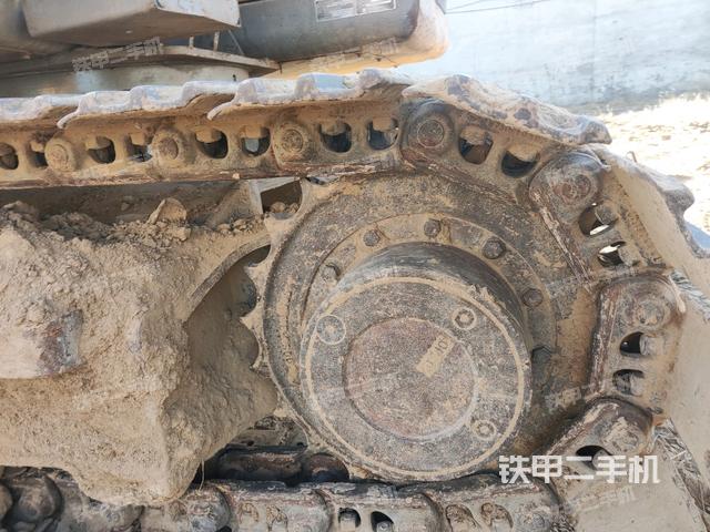 左驅(qū)動輪(行走機構) 左驅(qū)動輪(行走機構)