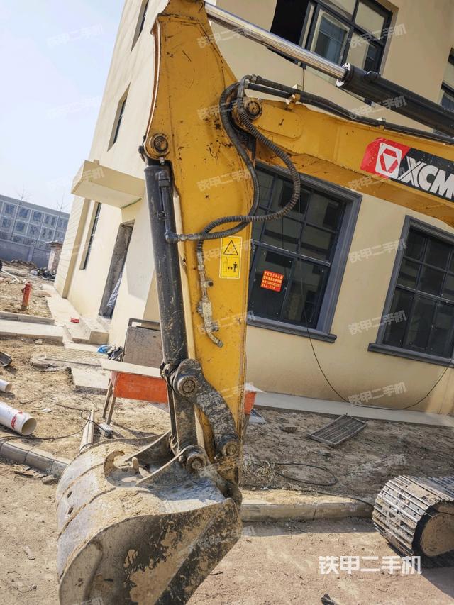 小臂整體左后（工作和回轉裝置）