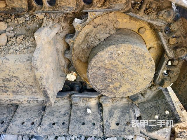左驅(qū)動輪(行走機構(gòu)) 左驅(qū)動輪(行走機構(gòu))