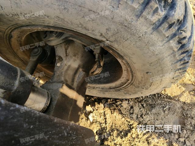 左側(cè)行走馬達蓋板（行走機構(gòu)）