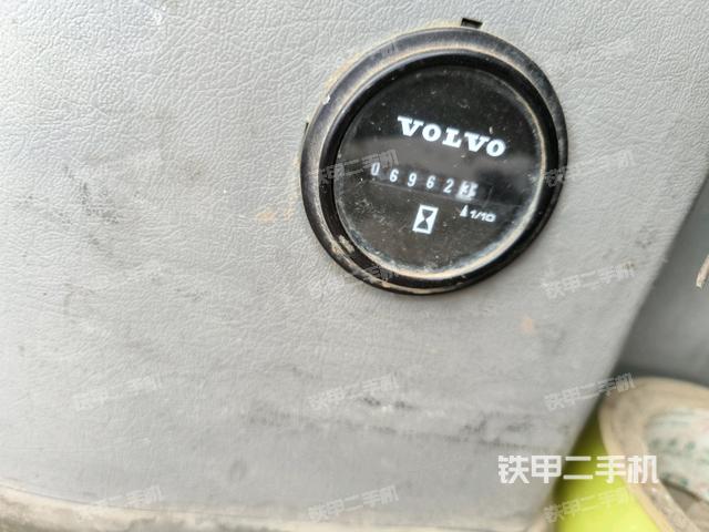 小時(shí)表(駕駛室部分) 小時(shí)表(駕駛室部分)