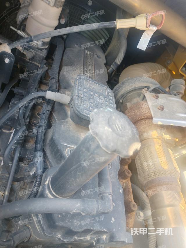 發(fā)動機室(上車部件) 發(fā)動機室(上車部件)