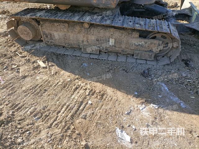 右側(cè)履帶整體?（行走機(jī)構(gòu)）