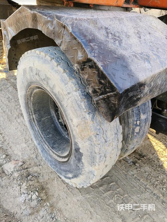 右側(cè)履帶整體（行走機構(gòu)）