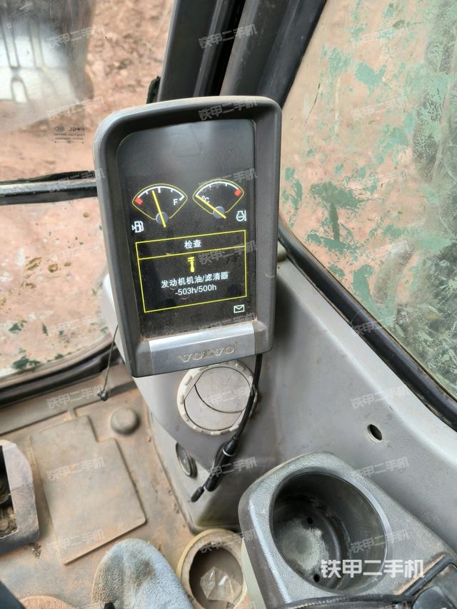 顯示屏?(駕駛室部分) 顯示屏?(駕駛室部分)