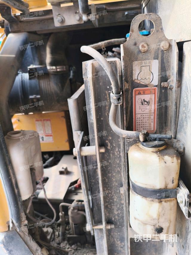 散熱器室(大件艙室) 散熱器室(大件艙室)