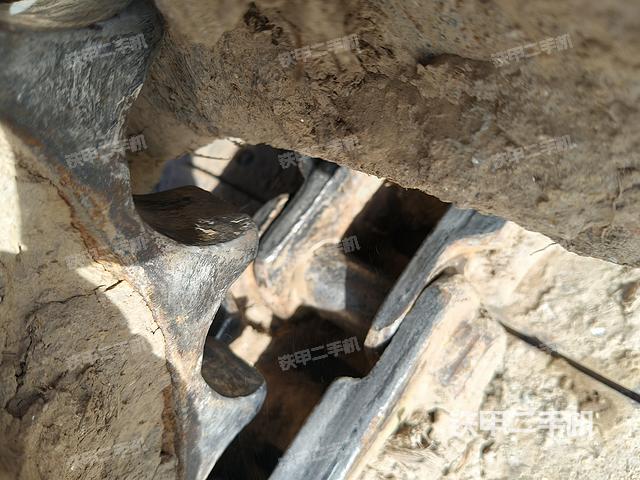 单侧履带整体（整机外观）