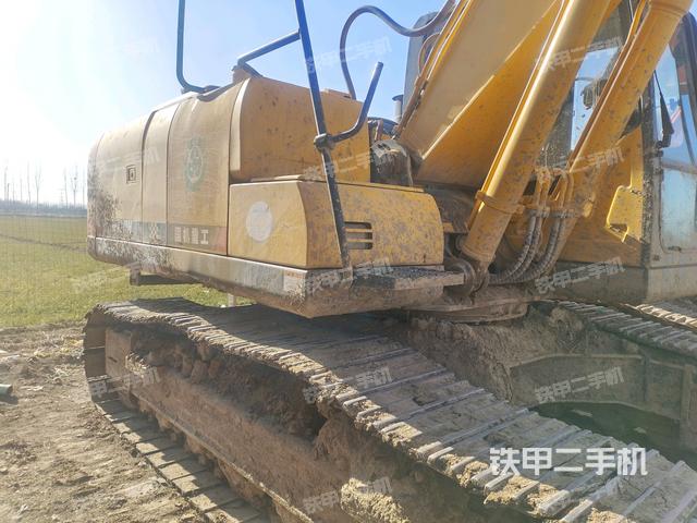 右前45(整機外觀) 右前45(整機外觀)