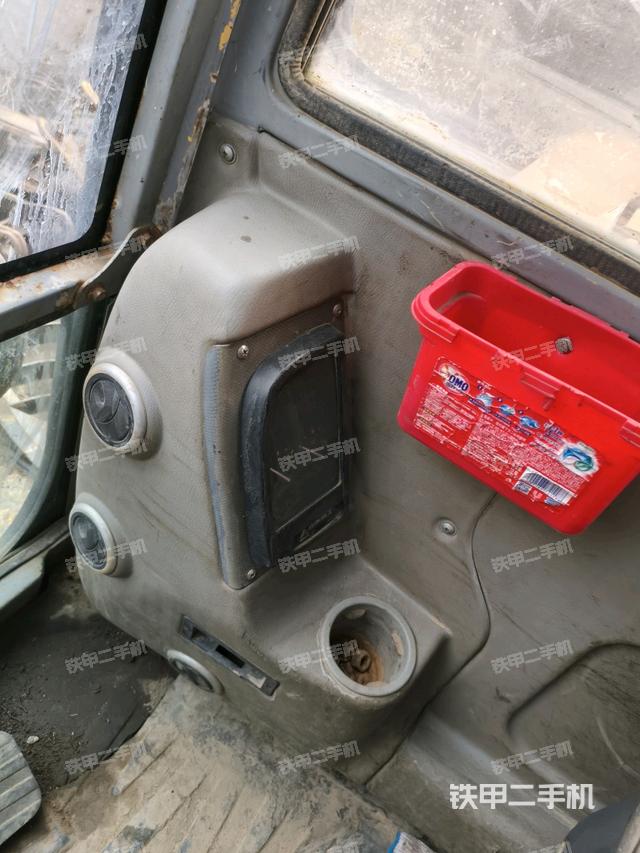 顯示屏?(駕駛室部分) 顯示屏?(駕駛室部分)