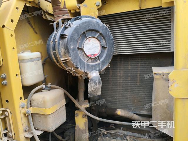 散熱器正面（大件艙室）