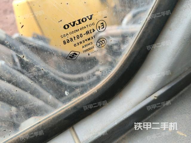 座椅后部(駕駛室部分) 座椅后部(駕駛室部分)