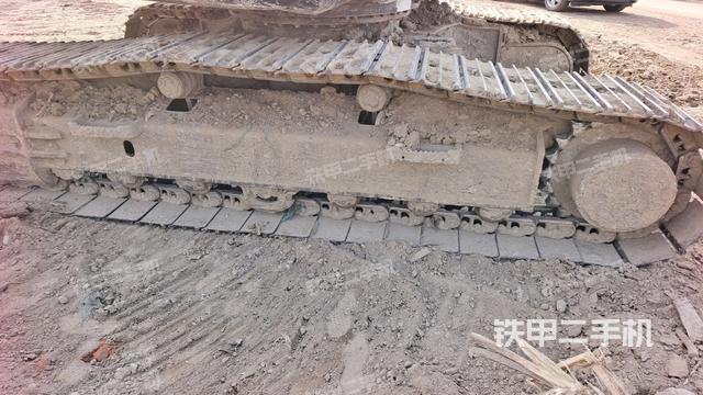 右側(cè)履帶整體（行走機(jī)構(gòu)）