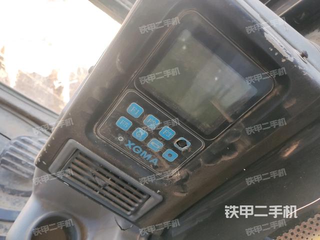 顯示屏?(駕駛室部分) 顯示屏?(駕駛室部分)