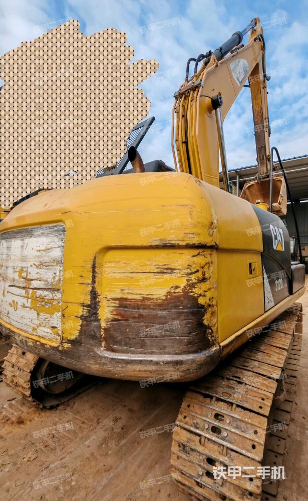 整機(jī)右后45°(整機(jī)外觀) 整機(jī)右后45°(整機(jī)外觀)