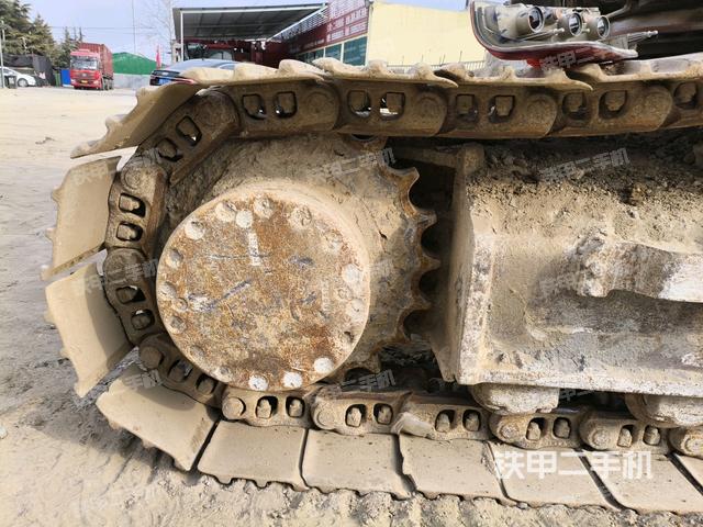 右驅(qū)動(dòng)輪（行走機(jī)構(gòu)）