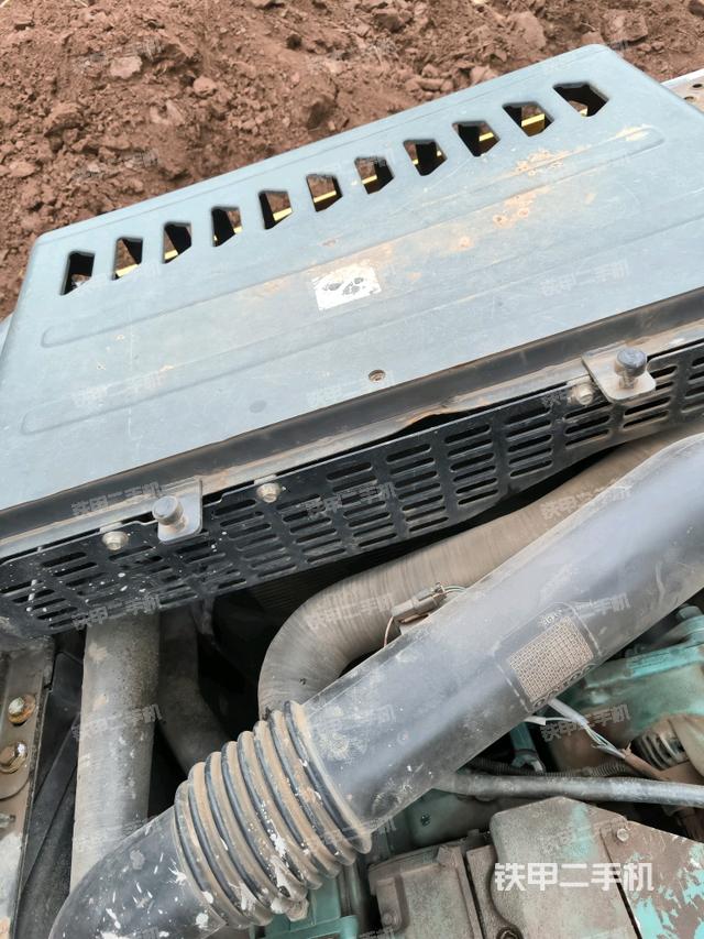 水箱+風(fēng)扇特寫(上車部件) 水箱+風(fēng)扇特寫(上車部件)