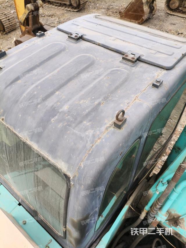 駕駛室頂部俯視（上車部件）