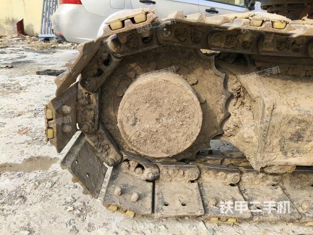 左驅(qū)動(dòng)輪(行走機(jī)構(gòu)) 左驅(qū)動(dòng)輪(行走機(jī)構(gòu))